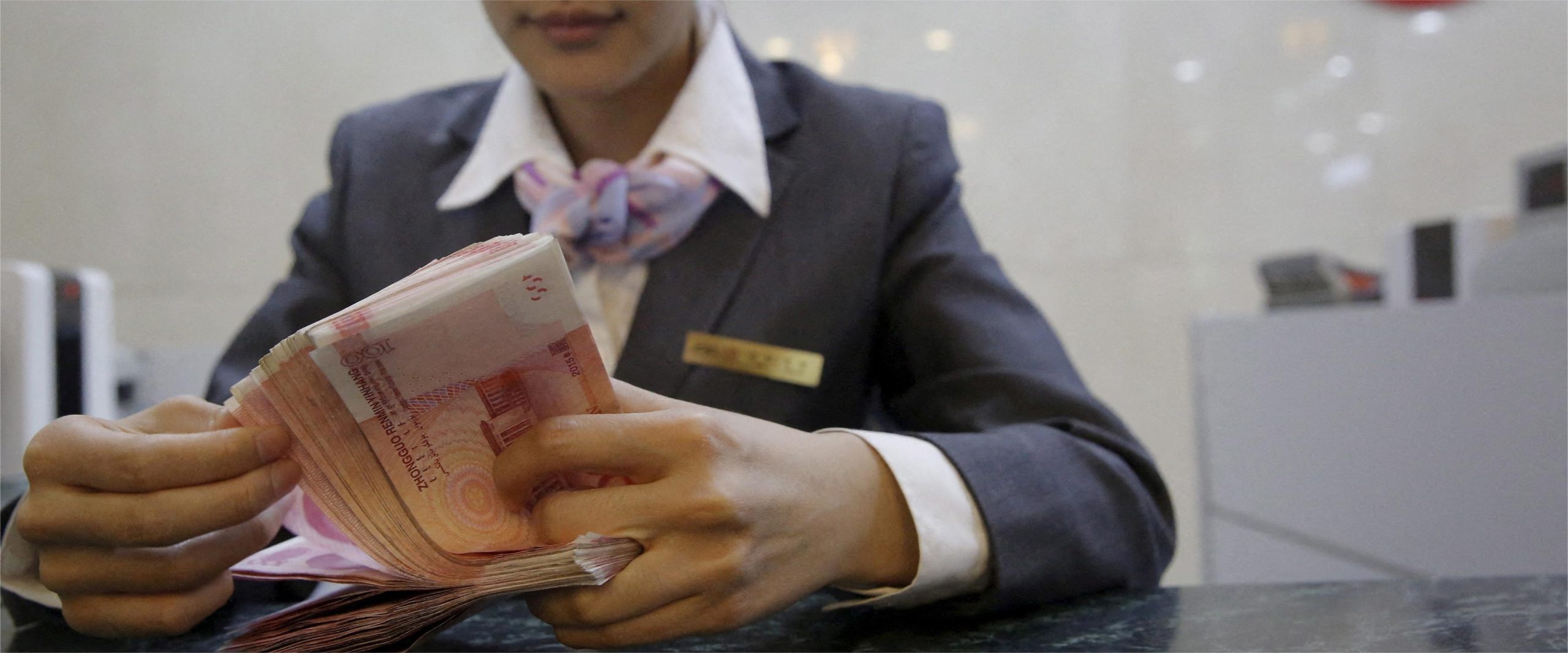 Chinese People’s Dilemma: Saving or Investing after Deposit Rate Cuts