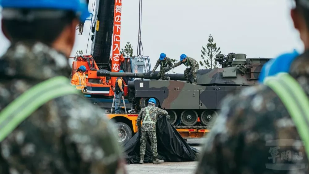 US Weapons on Taiwan Island are Working for China